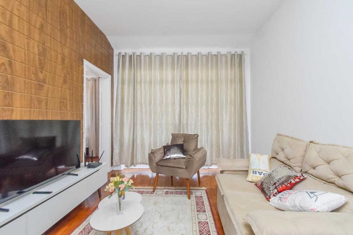 Em Otima Localizacao Apartamento *